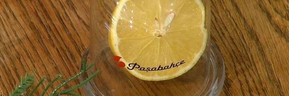 круассаны, запеченные с яйцами, сыром и ветчиной