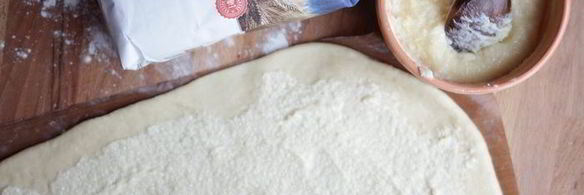 плюшки сахарные