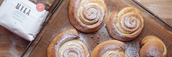 плюшки сахарные