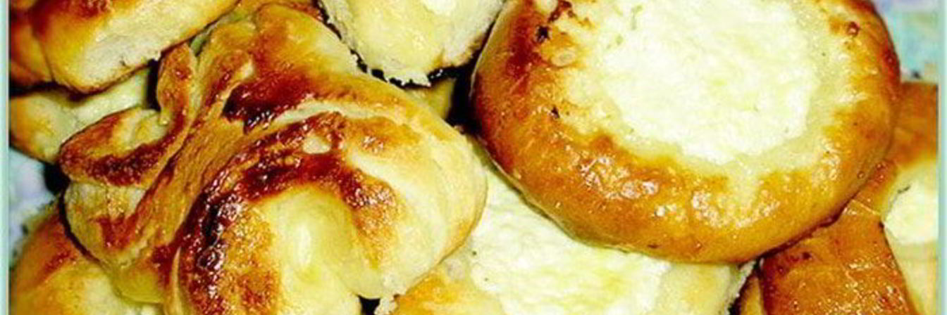Плюшки-ватрушки с творогом
