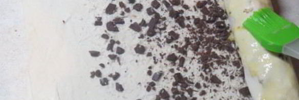 шоколадно-банановые булочки улитки