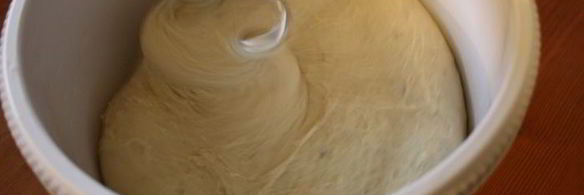 шведские булочки с кардамоном и сливками семлур