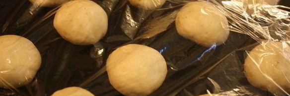 шведские булочки с кардамоном и сливками семлур