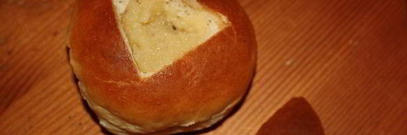 шведские булочки с кардамоном и сливками семлур