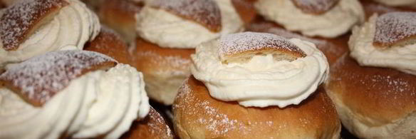 шведские булочки с кардамоном и сливками семлур