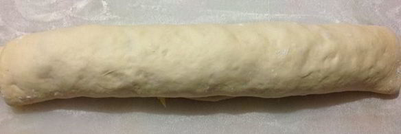 сырные булочки с базиликом на картофельно-дрожжевом тесте