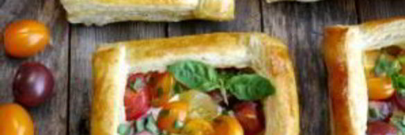 ватрушки из слоеного теста