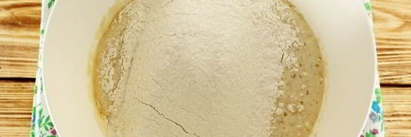 ватрушки с брусникой