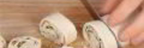 закусочные булочки с сыром и беконом