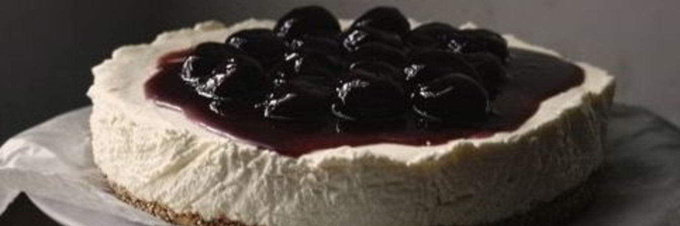 Чизкейк без выпечки с вишней