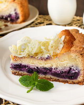 Чизкейк с черникой