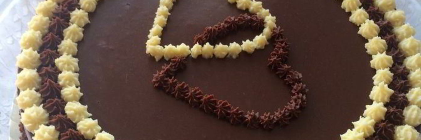 Чизкейк с черносливом