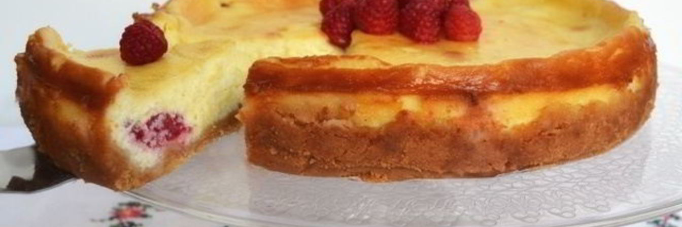 Чизкейк с малиной