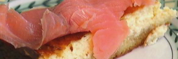 чизкейк с семгой и грюйером