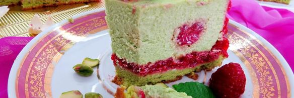 фисташковый чизкейк с малиной