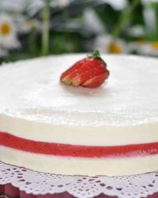 Клубничный чизкейк без выпечки