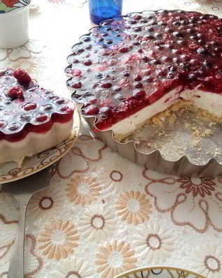 Творожно-ягодный чизкейк