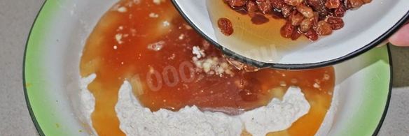 чайный кекс с изюмом