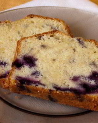 Фунтовый кекс с голубикой