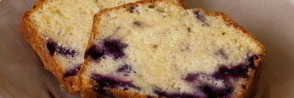 фунтовый кекс с голубикой