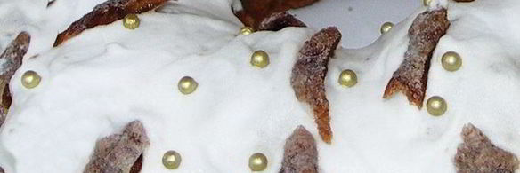 кекс миндальный с вяленой хурмой