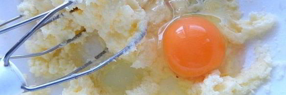 кекс на маскарпоне с брусникой