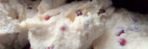 кекс на маскарпоне с брусникой