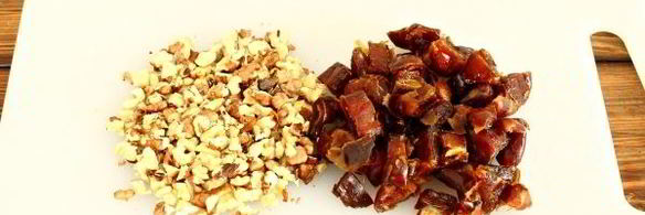 кекс с финиками и орехами