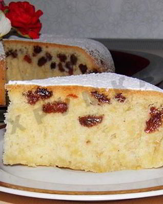 Кекс с изюмом в мультиварке