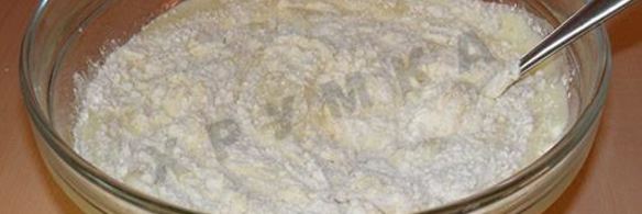 кекс с изюмом в мультиварке