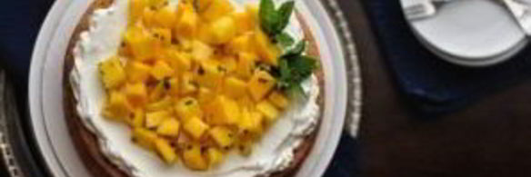 кекс с манго и мятой