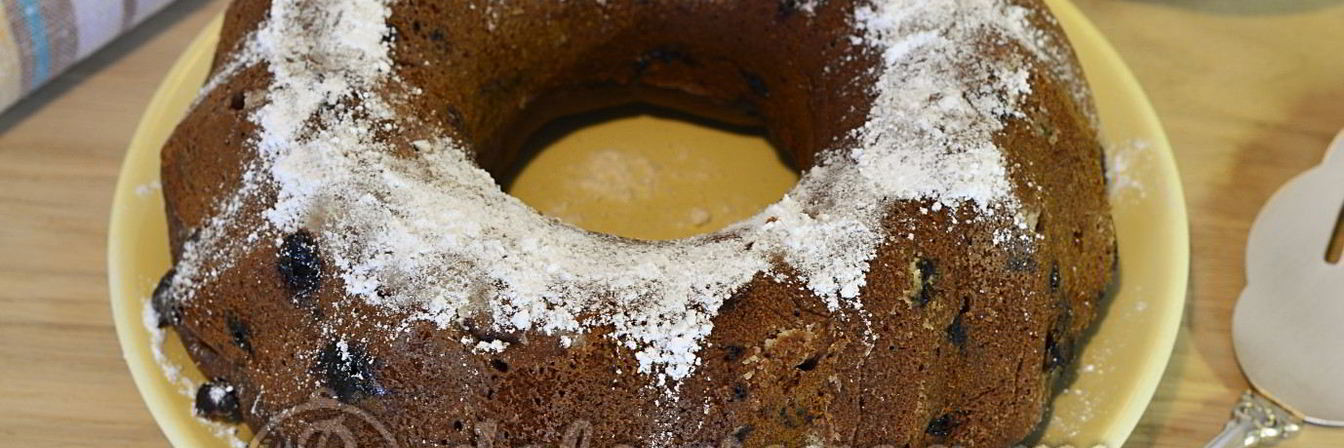 Кекс со смородиной