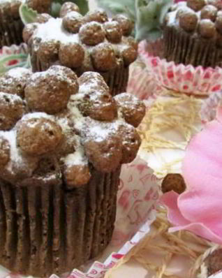 Кексы из мороженого с шоколадными шариками