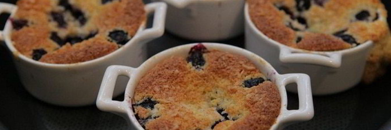 Кексы с голубикой и кокосом