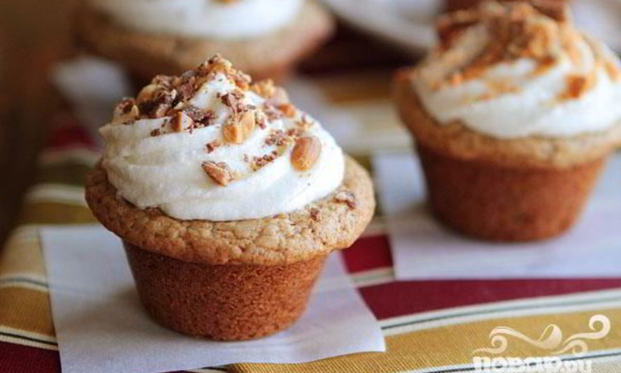 Рецепт кексов с шоколадной начинкой и кремом