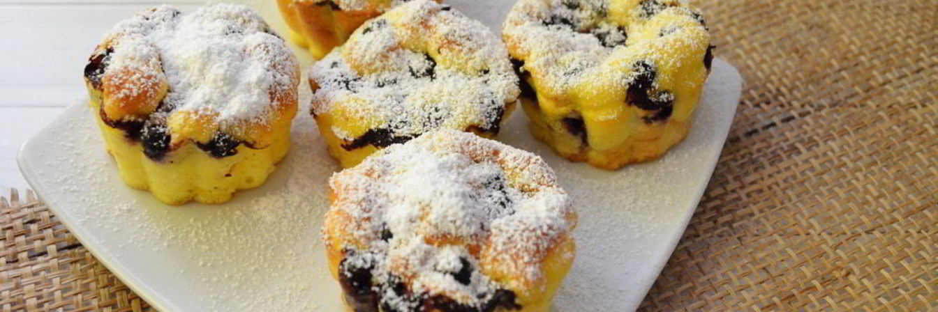 Кексы со смородиной