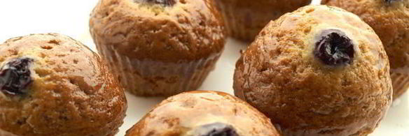 медово-имбирные кексы с вишней