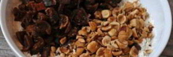 ореховый кекс с апельсиновой глазурью