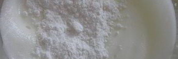 рождественский миндальный кекс с брусникой