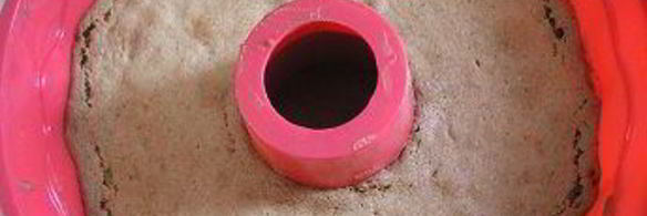 рождественский миндальный кекс с брусникой