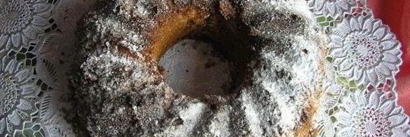 рождественский миндальный кекс с брусникой