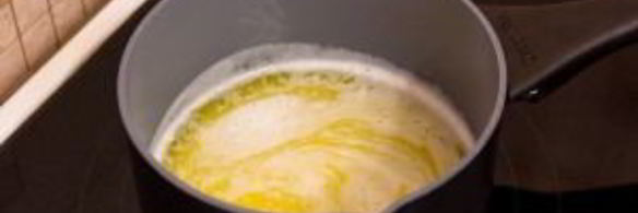 шоколадные кексы с карамельным кремом