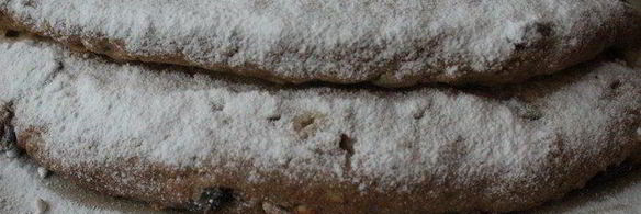 штоллен с вяленой клюквой и фундуком