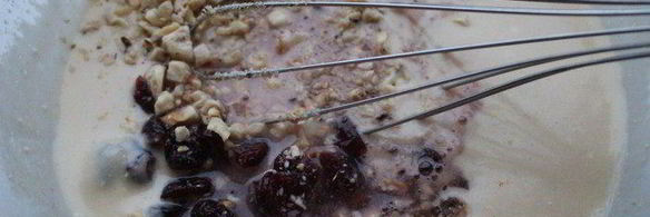 штоллен с вяленой клюквой и фундуком