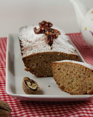 Стамбульский кекс с грецкими орехами, изюмом и корицей