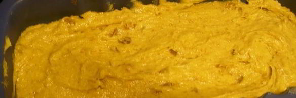 стамбульский кекс с грецкими орехами, изюмом и корицей