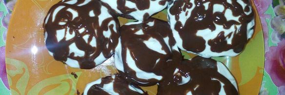 тотально шоколадные кексики-капкейки со сметаной