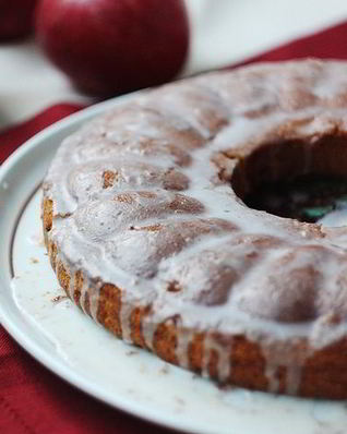 Яблочный кекс