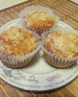 Яблочные кексы со штрейзелем