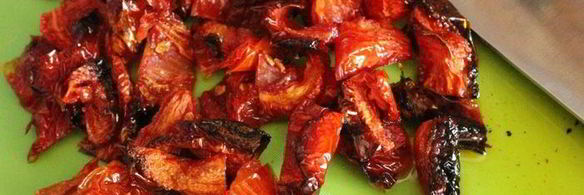 закусочный кекс со шпинатом и вялеными томатами